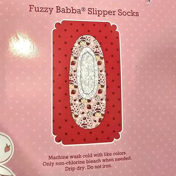 Strawberry Shortcake Fuzzy Babba Boxed Slipper Socks - Picture 5 of 5
